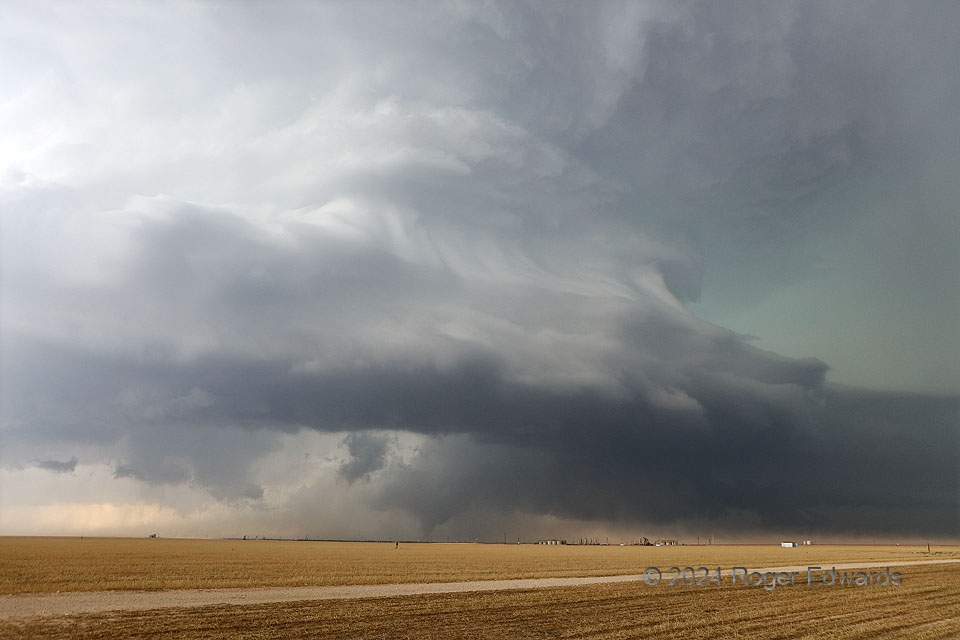 West Texas Supercell with Tornado