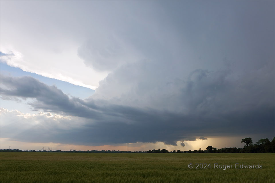 Classic Early-Stage Supercell