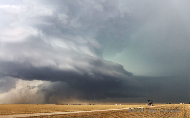 Mature Tornado and Supercell Vault