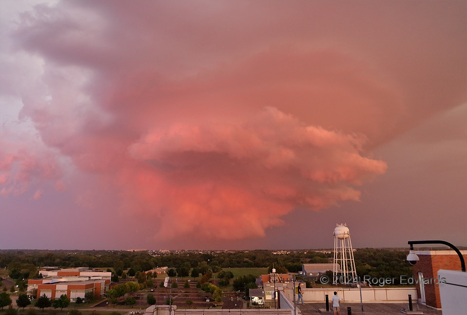 Last Rays under Hailer