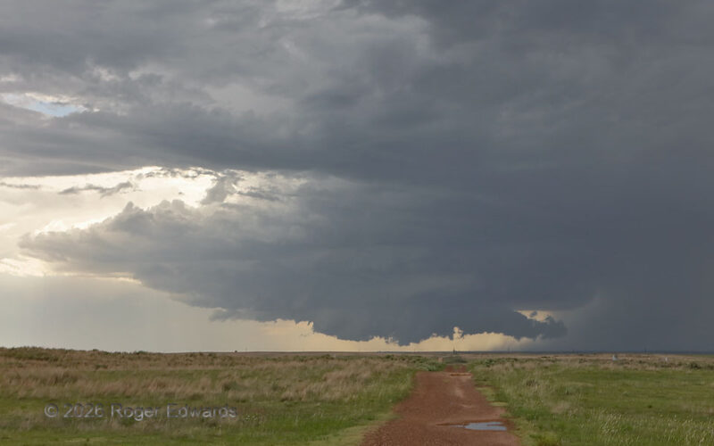 Tornadic Soon Signs