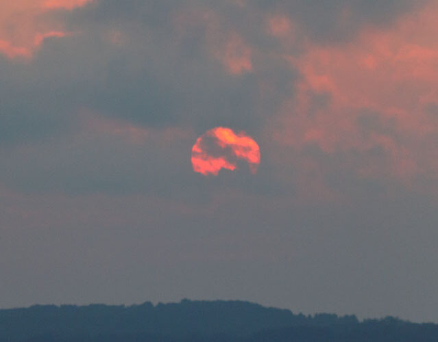 Sunset Cloudplay across the Water 2